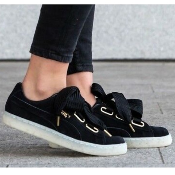 puma suede heart black